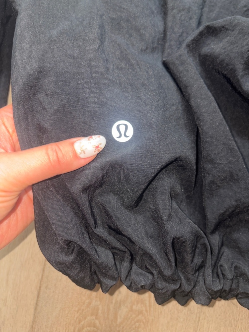 EUC license to train woven oversized jacket black/white size small lululemon - Picture 9 of 16